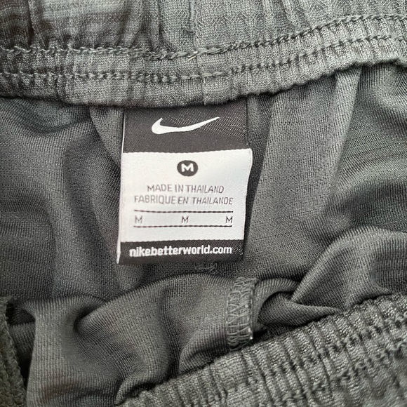 Nike shorts (lot) - Picture 4 of 4